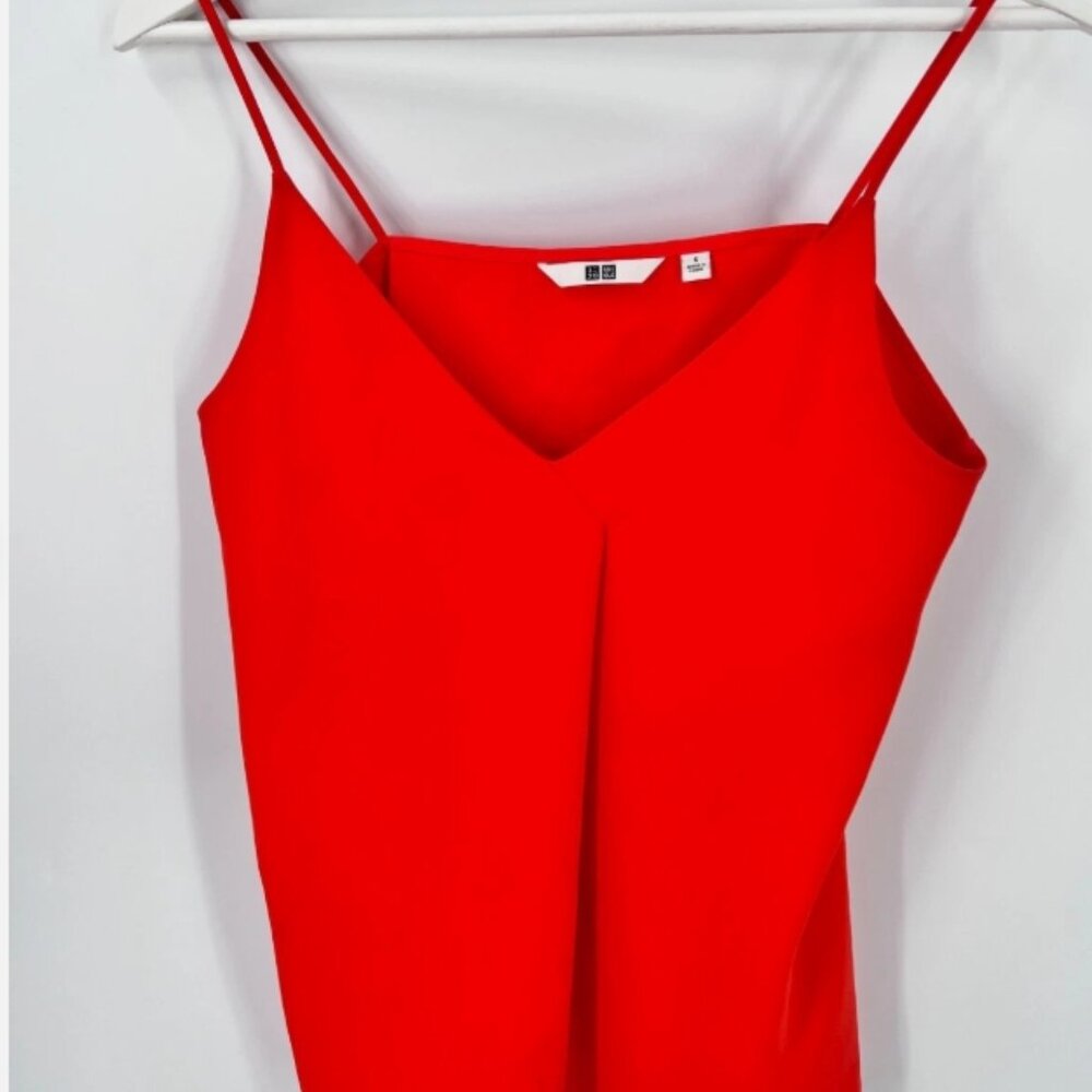 Uniqlo XS Coral Red Drape Camisole XS